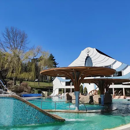 Appartamento Carbona Water Lily *