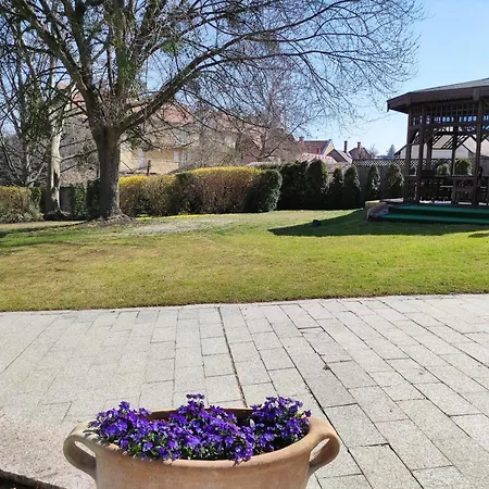 Appartamento Carbona Water Lily